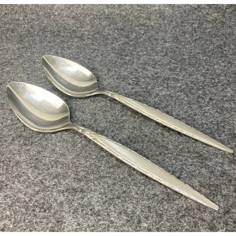 Set Of 2 Oneida VENETIA Solid Serving Spoons Tablespoon 8 5/8